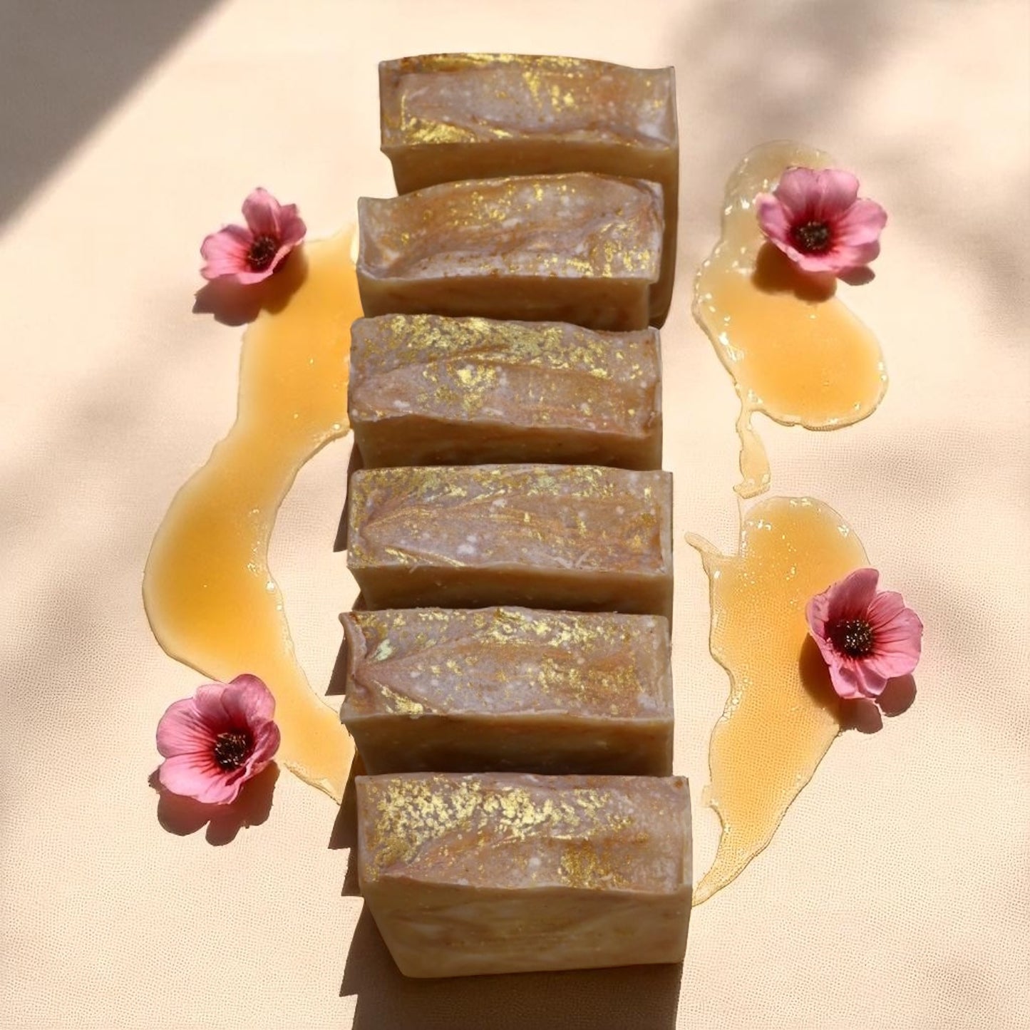 Honey ( Got Me Hooked On You ) Bar- Raw honey inside 🍯 | Hydrating + healing